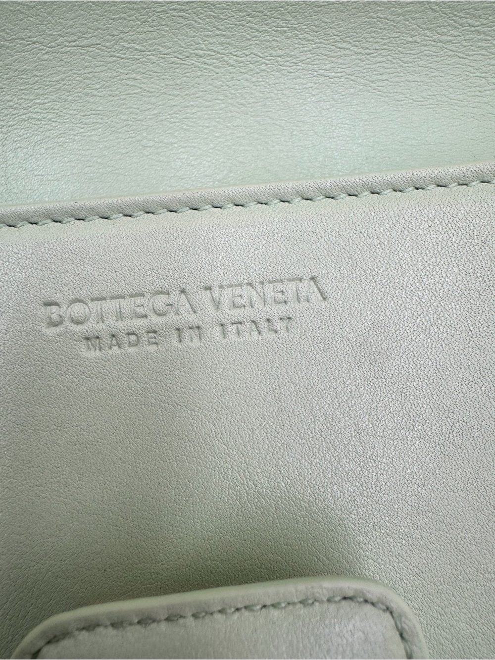 NEW Bottega Veneta Desiree Cross-Body Bag - Picture 11 of 14